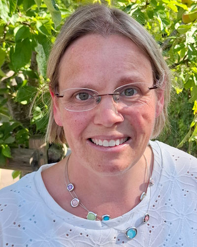 Anne Raulf